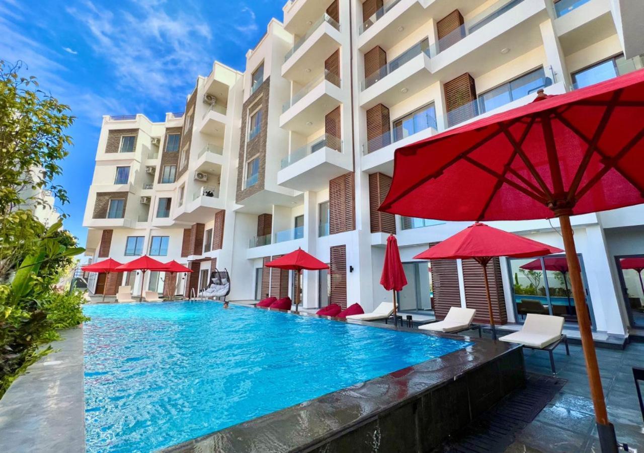 Sanctuary Sunlit Hurghada Haven With 4 Pools, Rooftop Sunsets & Gourmet Bites Steps Away Exterior foto