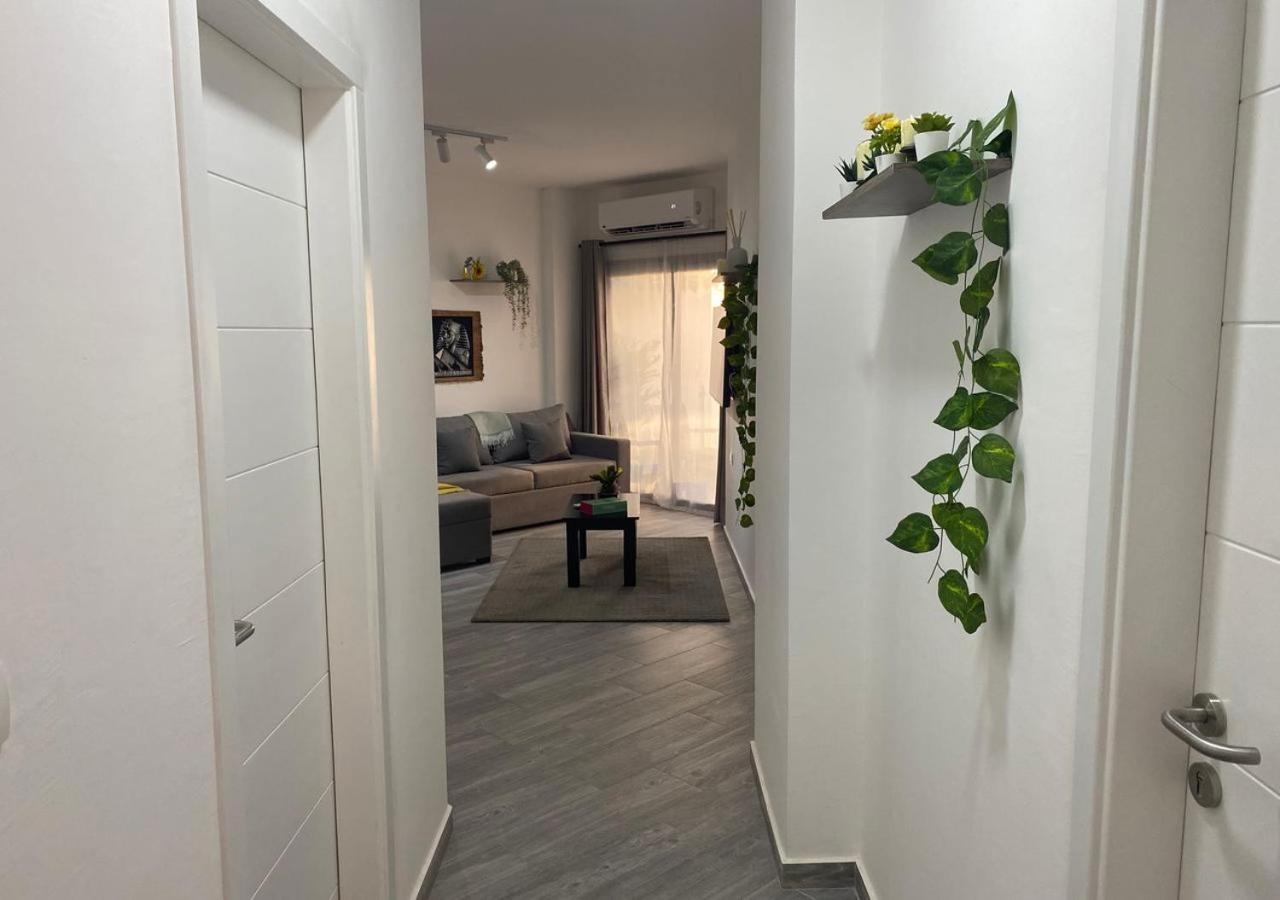 Sanctuary Sunlit Hurghada Haven With 4 Pools, Rooftop Sunsets & Gourmet Bites Steps Away Exterior foto