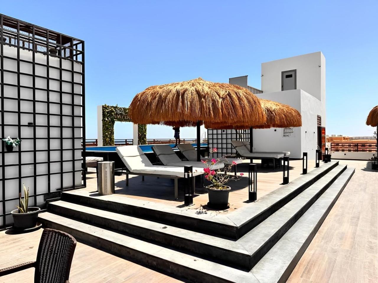 Sanctuary Sunlit Hurghada Haven With 4 Pools, Rooftop Sunsets & Gourmet Bites Steps Away Exterior foto